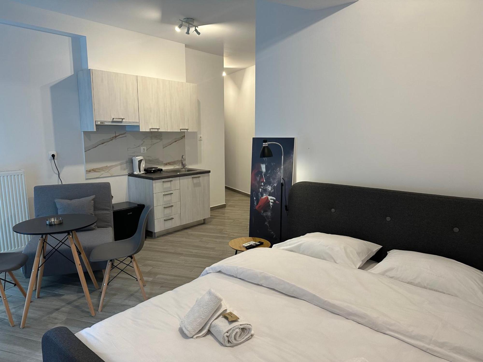 Brand New Ipm1-2-3-4 Apartment